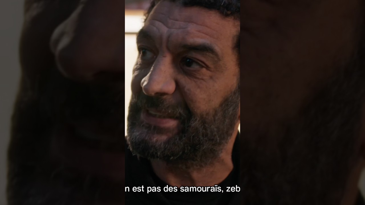 BAGARRE de Julien Royal avec Nassim Lyes 🥊 Actuellement au cinéma !