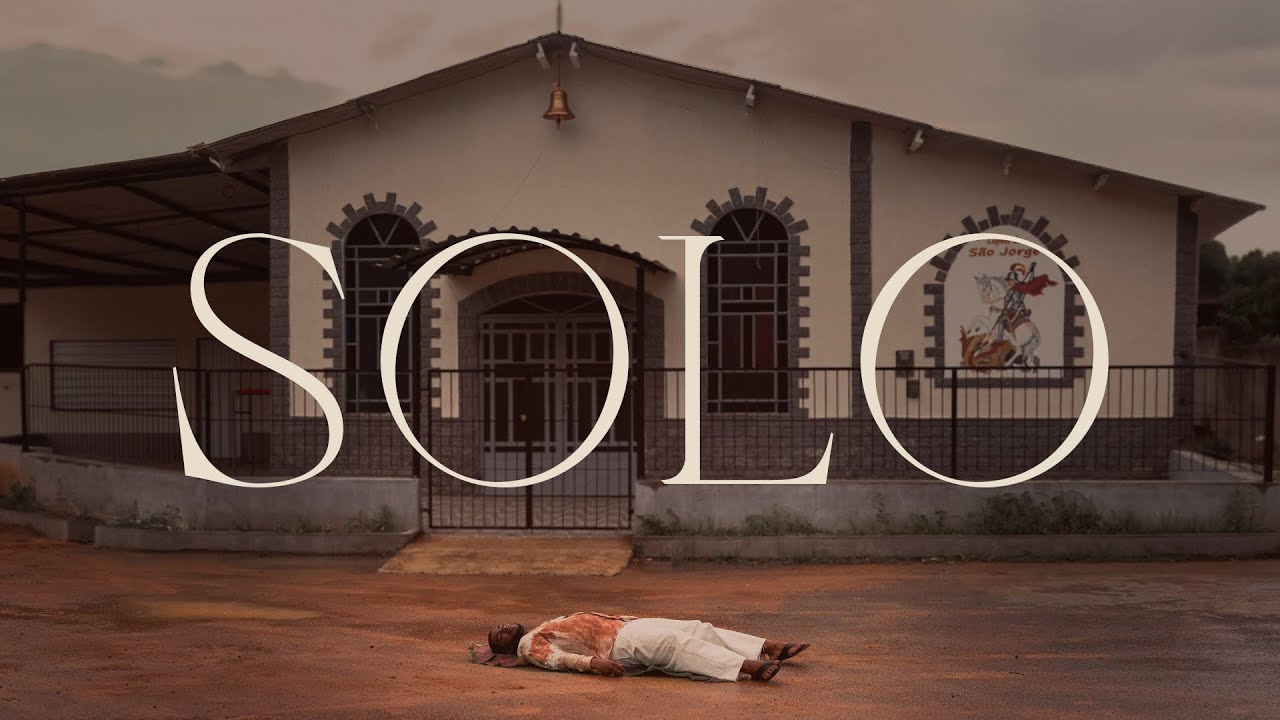 Watch Luthuly - Solo (Visualizer Oficial) on YouTube Watch Luthuly - Solo (Visualizer Oficial) on YouTube