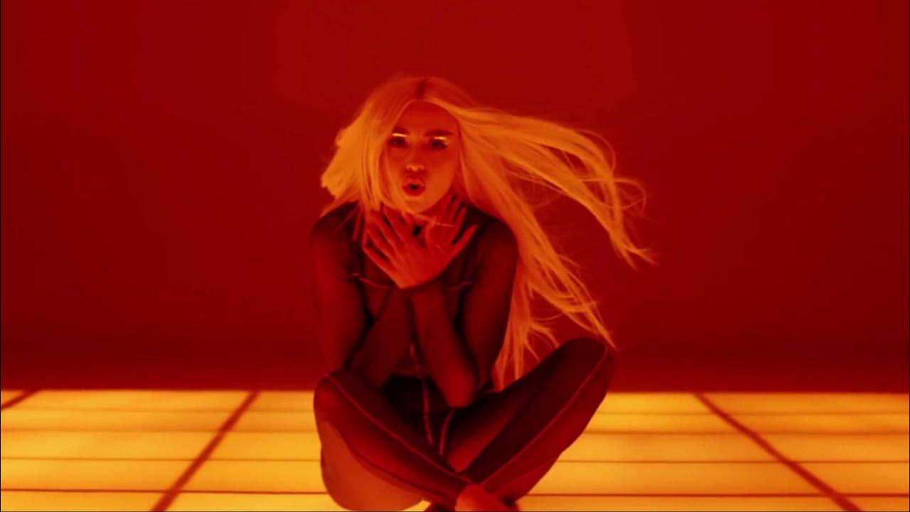 Take you to hell ava. Ava Max Salt обложка. Ava Max - Salt (2018). Ava Max take you to Hell. Песня take you to Hell.