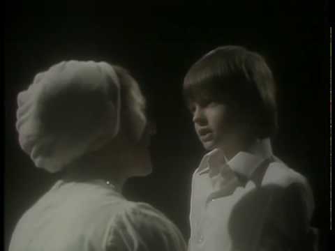 Macbeth 4.2 (Royal Shakespeare).mov
