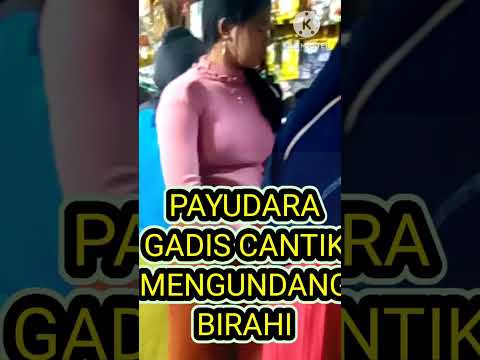 WANITA CANTIK MENYUSUI BAYINYA DENGAN PAYUDARA  MONTOKNYA#Shorts