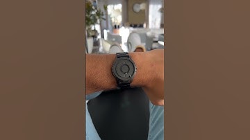 This magic watch is a headturner 🤩