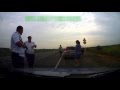 В Астраханской области во время погони женщина скидывает осетрину в окно машины