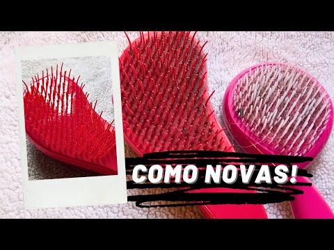 How to clean plastic brushes
