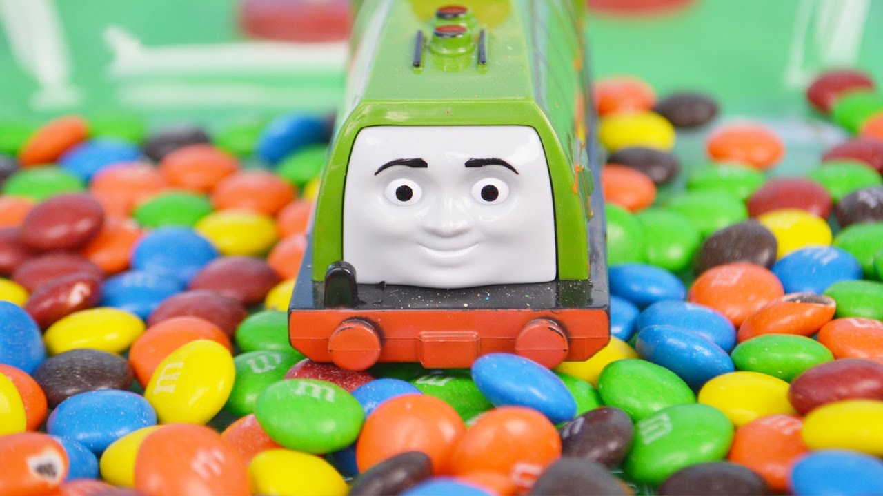 M&M's CHOCOLATE World's STRONGEST Engine 202: THOMAS AND