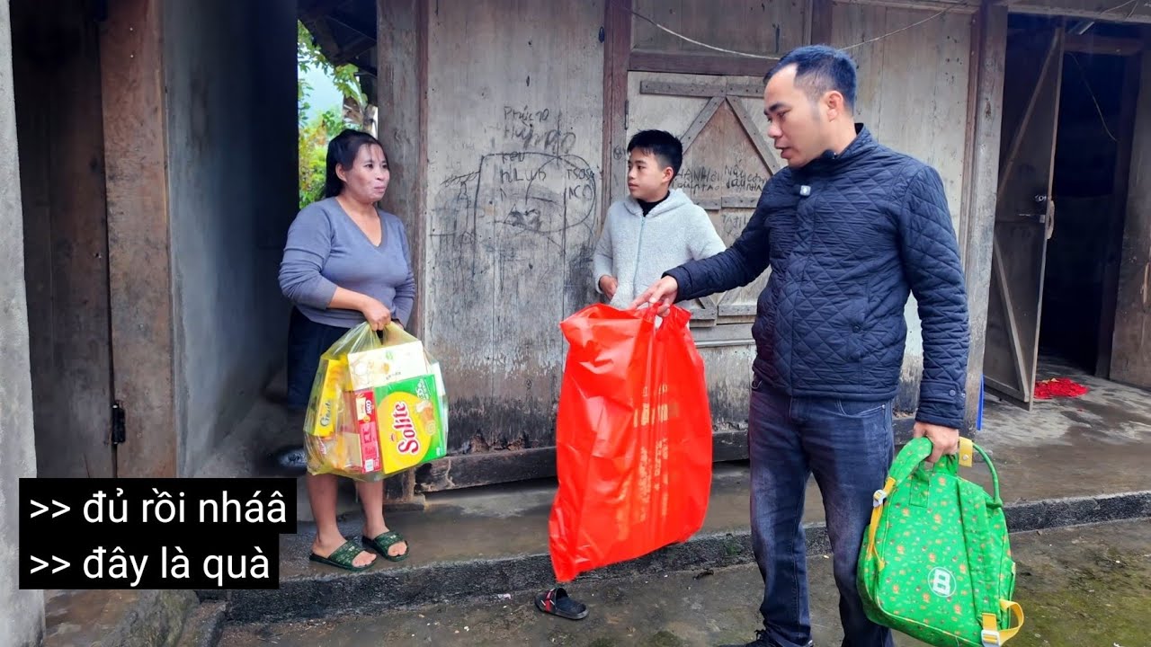 Cháu Phúc chào mẹ Ly về Tuyên Quang ăn Tết 2026 cùng Nguyễn Tất Thắng