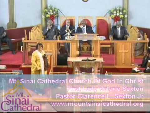 First Lady Valerie Sexton (Mt. Sinai Cathedral Chu...