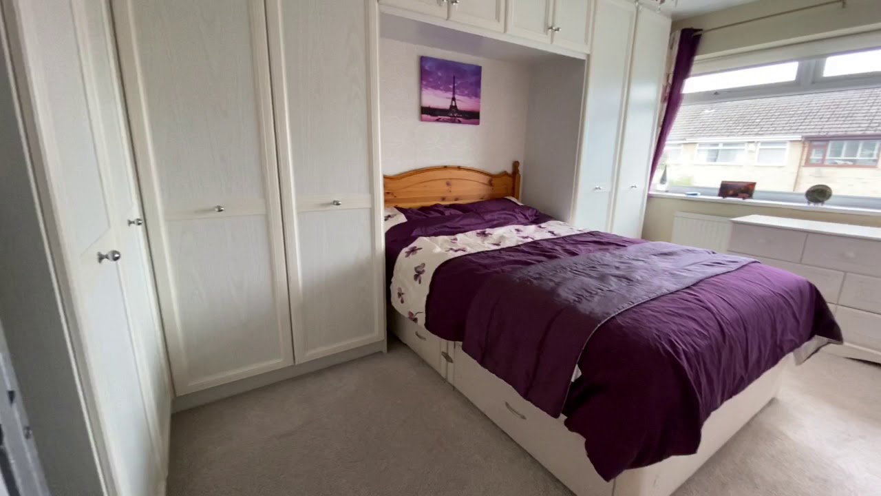 Bradfield Close, Reddish YouTube