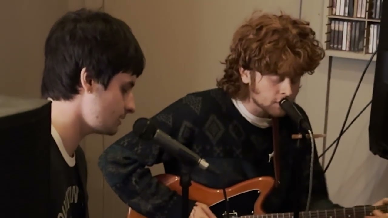 lots of hands - backseat 30 (Fire Talk Shop Sessions)