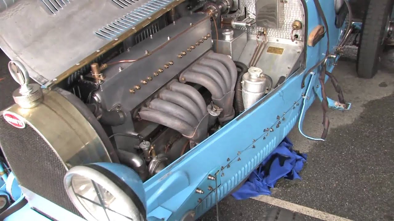 The most Bugattis in any YouTube video - YouTube