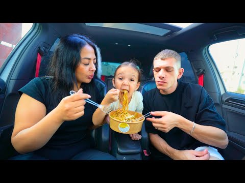 قضينا 24 ساعه ناكل من الفود تراك ماتوقعنا