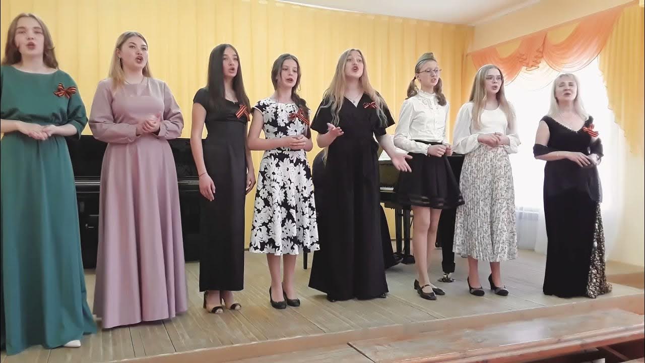 Катюша автор. Военное попурри. Попурри на военные песни три танкиста катюша смуглянка платочек. Военное попурри 2023. Ансамбль катюша краснознаменск.