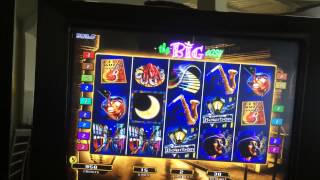 LIVE PLAY on The Big Easy Slot Machine with Bonus - Part 2 screenshot 5