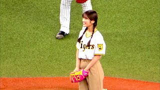 肩の強さにビビった！ 渋谷凪咲さんのノーバン投球に大歓声！ 2022/8/25