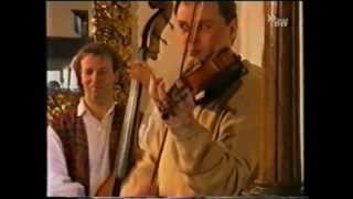 Video thumbnail of ""Bravade" by OHRWURM Folk Orchestra"