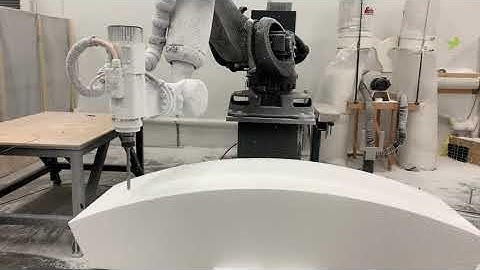 CNC Robot Cutting Concrete Form