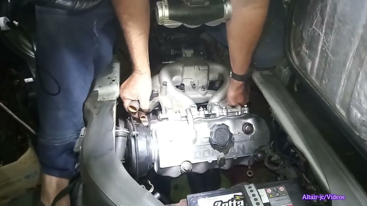 Tirando motor da Nova Towner/Effa 2008, sozinho na garagem...