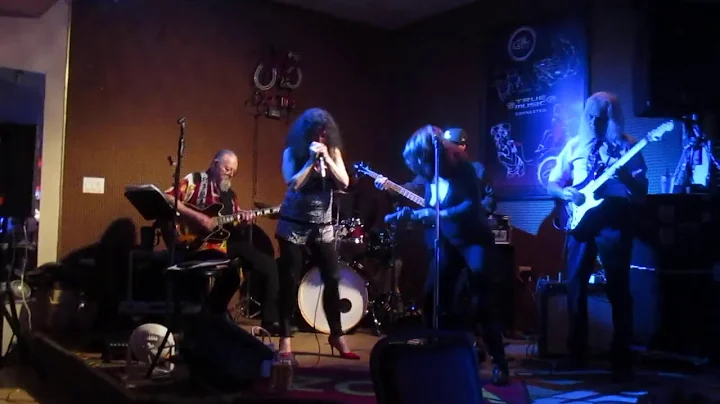 The Zola Moon Band  at jans  RIP  cynthia manley