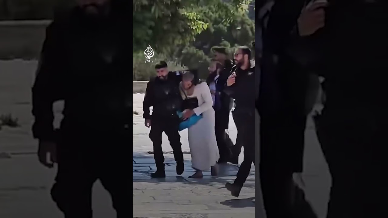 مستوطنون يحاولون إدخال قربان إلى قبة الصخرة في الأقصى فيما يسمى "عيد الأسابيع"