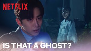 Jun-ho isn't scared of ghosts...right? I King the Land Ep 3 [ENG SUB]