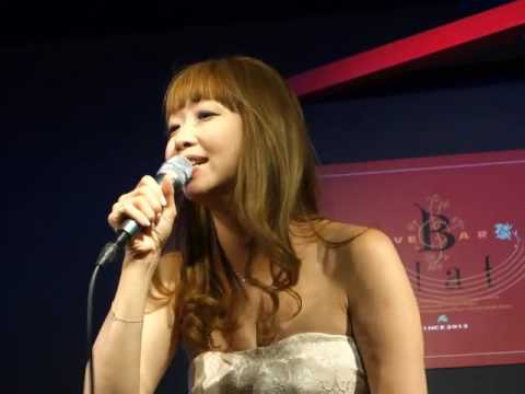天由実(あーみたん)「恋の十字路」(欧陽菲菲)、B-flat、１６.１１.１６