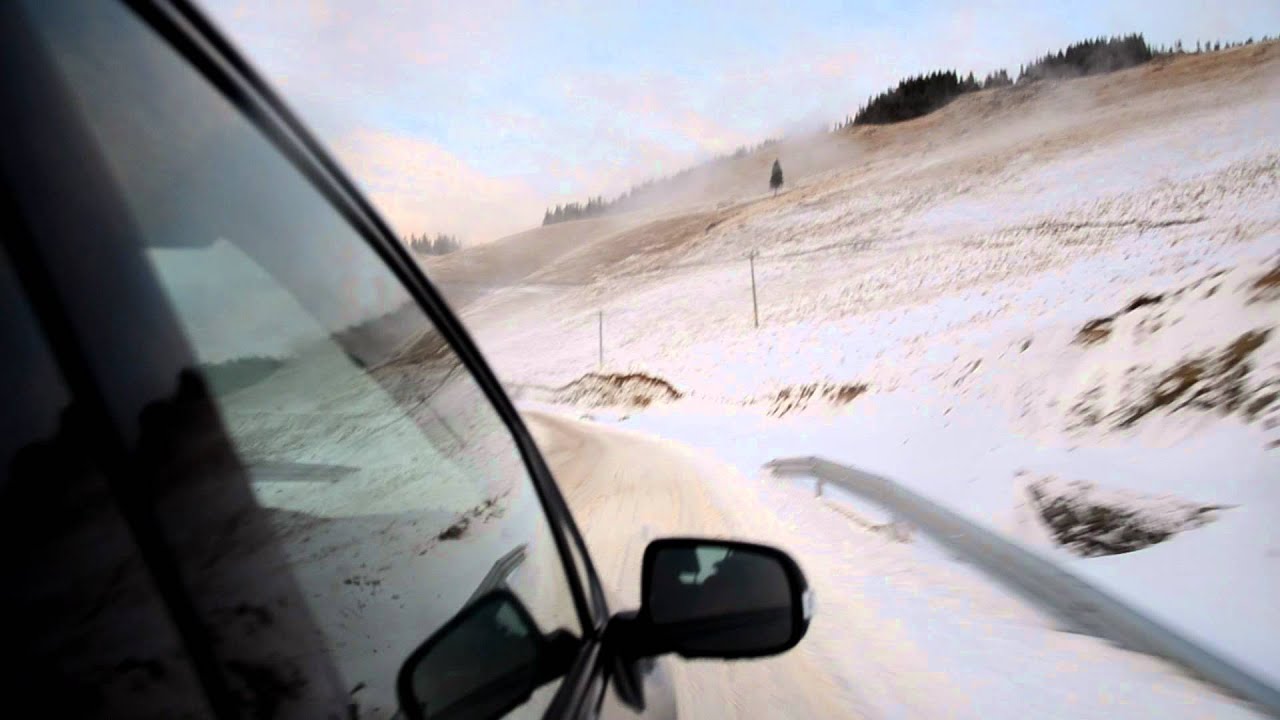Razvan LKN - Snow Drifting with Toyota Auris