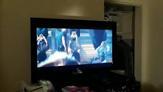 Birds of prey  face peeling scene