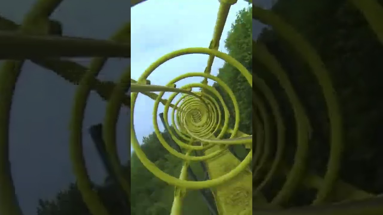 INSANE ULTRA TWISTER COASTER!!! 🤯🤢