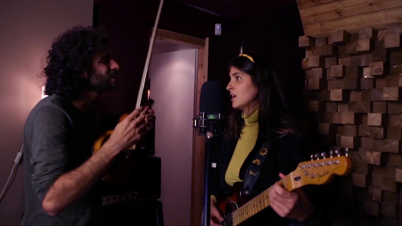 ״פרח בגני - שי פרי וקורל ביסמוט Coral Bismuth And Shai Peri