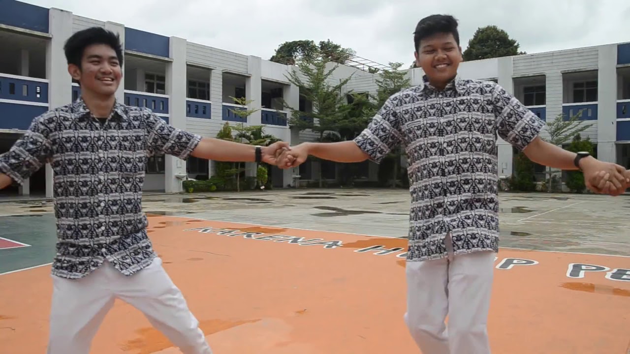 Bertemu Kembali - XII IPS 1 SMANSA 61 - YouTube