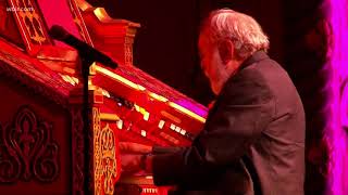 Dr. Snyder retires as Tennessee Theatre organist
