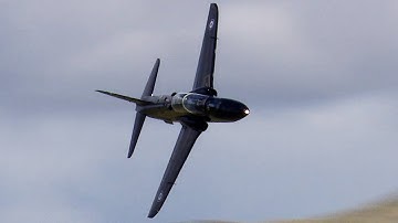 5 BAE Hawk passes through Cad - Mach loop Wales