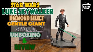 Luke Skywalker Diamond Select Gentle Giant Statue (Unboxing & Review) by TonesTube 170 views 6 months ago 3 minutes, 28 seconds