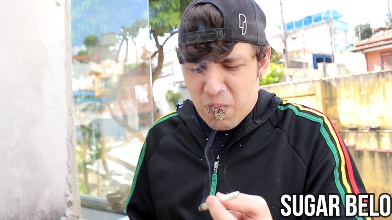 SITUAÇÕES DE MACONHEIRO 2