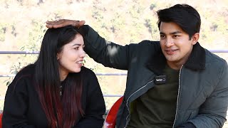 पुजाको शिरमा हात राख्दै आकाशले खाए प्रेमको कसम | Pooja Sharma & Aakash Shrestha Love Story