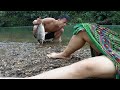 Survival Skills: Primitive Technology Cooking Fish Recipe - Girl sleep meet Tarzan