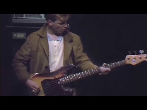 Andy Rourke bass loop 10 minutes