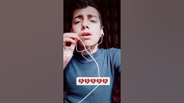 شبل  من غزة يقرأ القرآن بتلاوة خاشعة.