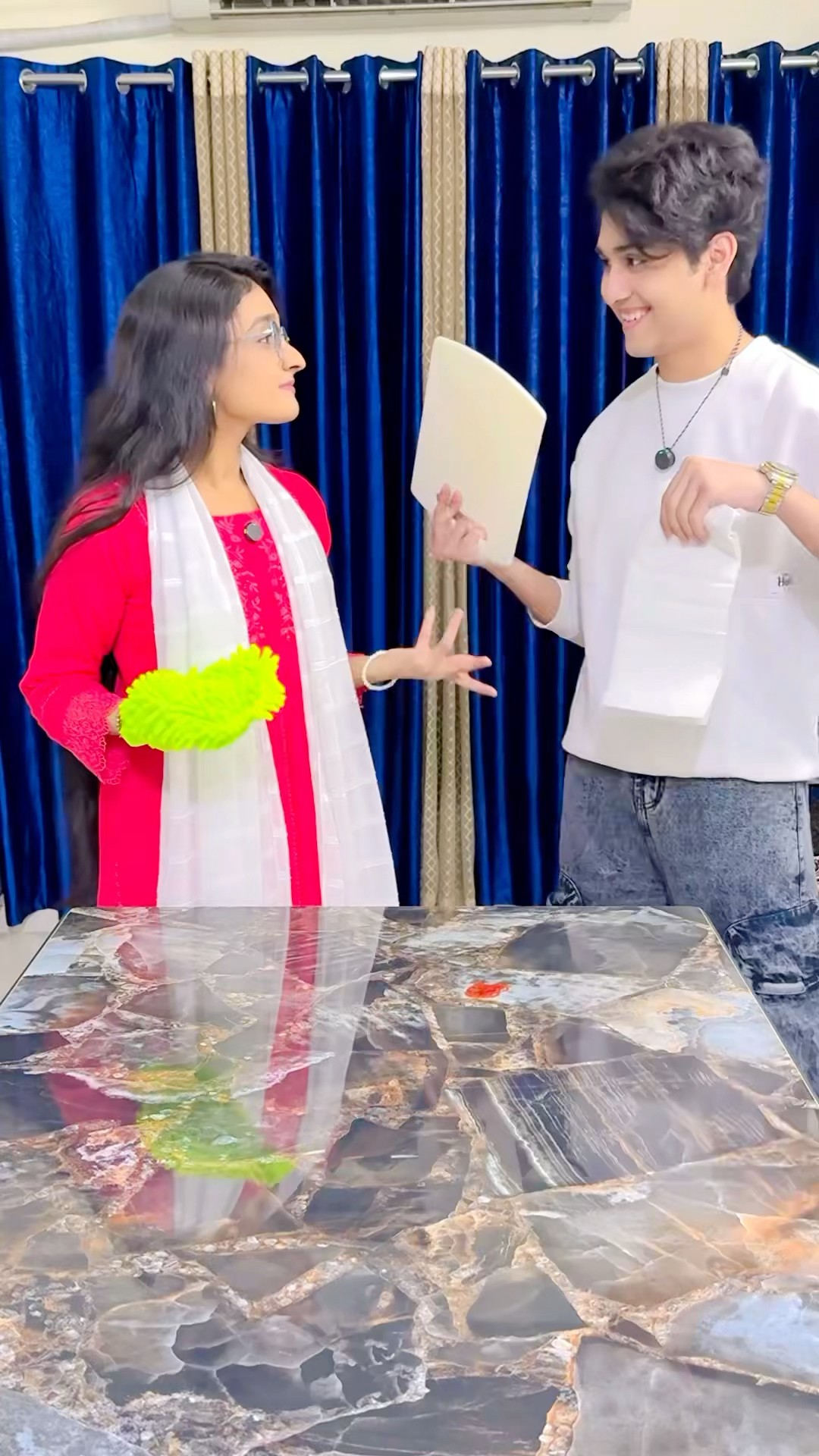 Ahaa Idea Bada Mazedaar?? #zidaanshahidaly #tricks #shorts