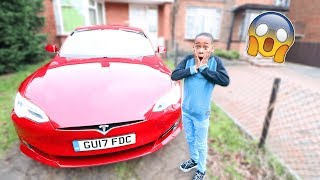 Surprising my little brother with his dream car, a tesla..for prank
lol downlooaaad 21 buttons: http://21buttons.com/kingkennytv so after
9 year old bro...