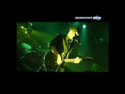 Muse - Time is Running Out live @ Le Trabendo Paris 2003