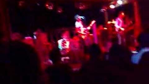 We Are Scientists - Its a hit live