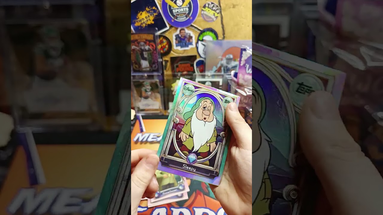 2025 Topps Disney Wonder blaster Mean Queen and special guest big sister 🎇🎆