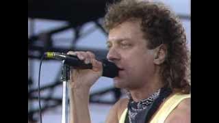 Foreigner - I Want To Know What Love Is (Live at Farm Aid 1985)