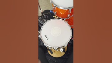 How do you get this kind of #snare #drum sound? #shorts #short #drums #sound #tune #tuning #tone