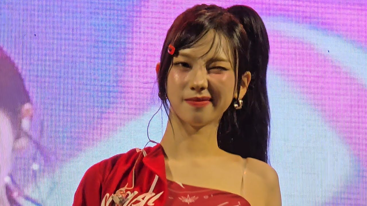 [4K] 24.05.23 aespa 카리나(KARINA)-Next Level 직캠 Fancam 경희대학교 축제