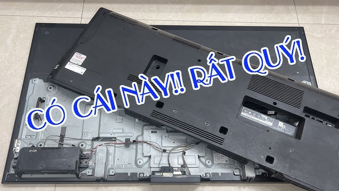 Bên trong chiếc Tivi hỏng có anten WIFI rất quý vì nó có thể làm ...