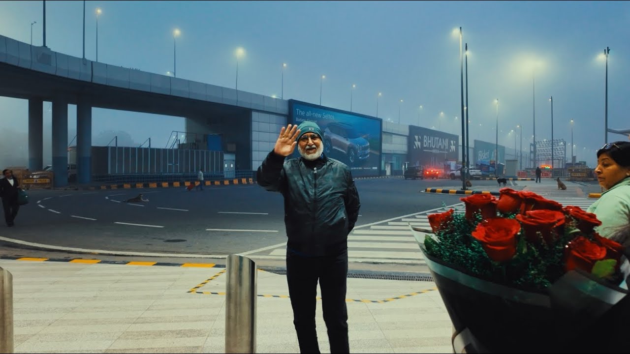 vancouver to delhi