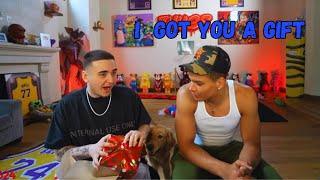 Download Lagu Marlon Got Lacy A Christmas Present.. MP3