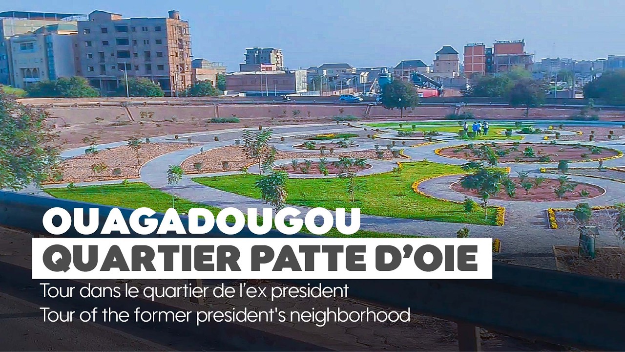 OUAGADOUGOU-Tour dans le Quartier Patte d'Oie.  // OUAGADOUGOU—Tour of the Patte d'Oie neighborhood.